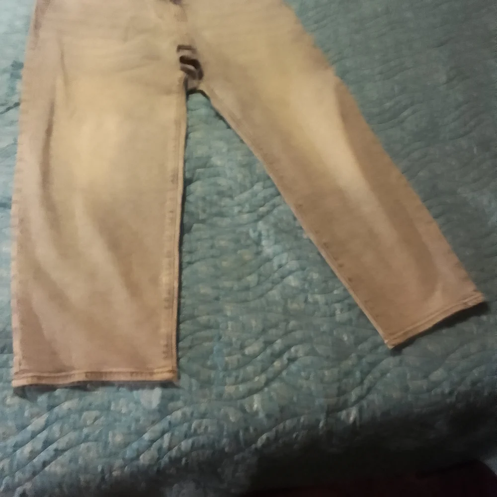 Light Wash Denim‎ Jeans